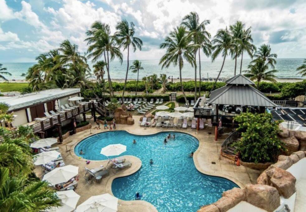 Alexander 511 Beachfront Condo With 2 Pools, Direct Beach Access, Sauna, Tikki Bar Miami Beach Exterior foto